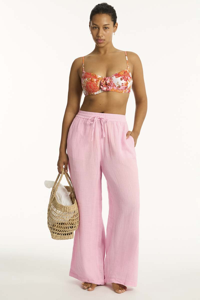 Daisyfield-Coral-Floral_Balconette-Bra_Sunset-Beach-Pant_Bikini-Set_Overswim-Resort-wear_Sea-Level-Swim-Australia_06_ef8bcb5b-bcda-4530-bcc1-34553ac82eca