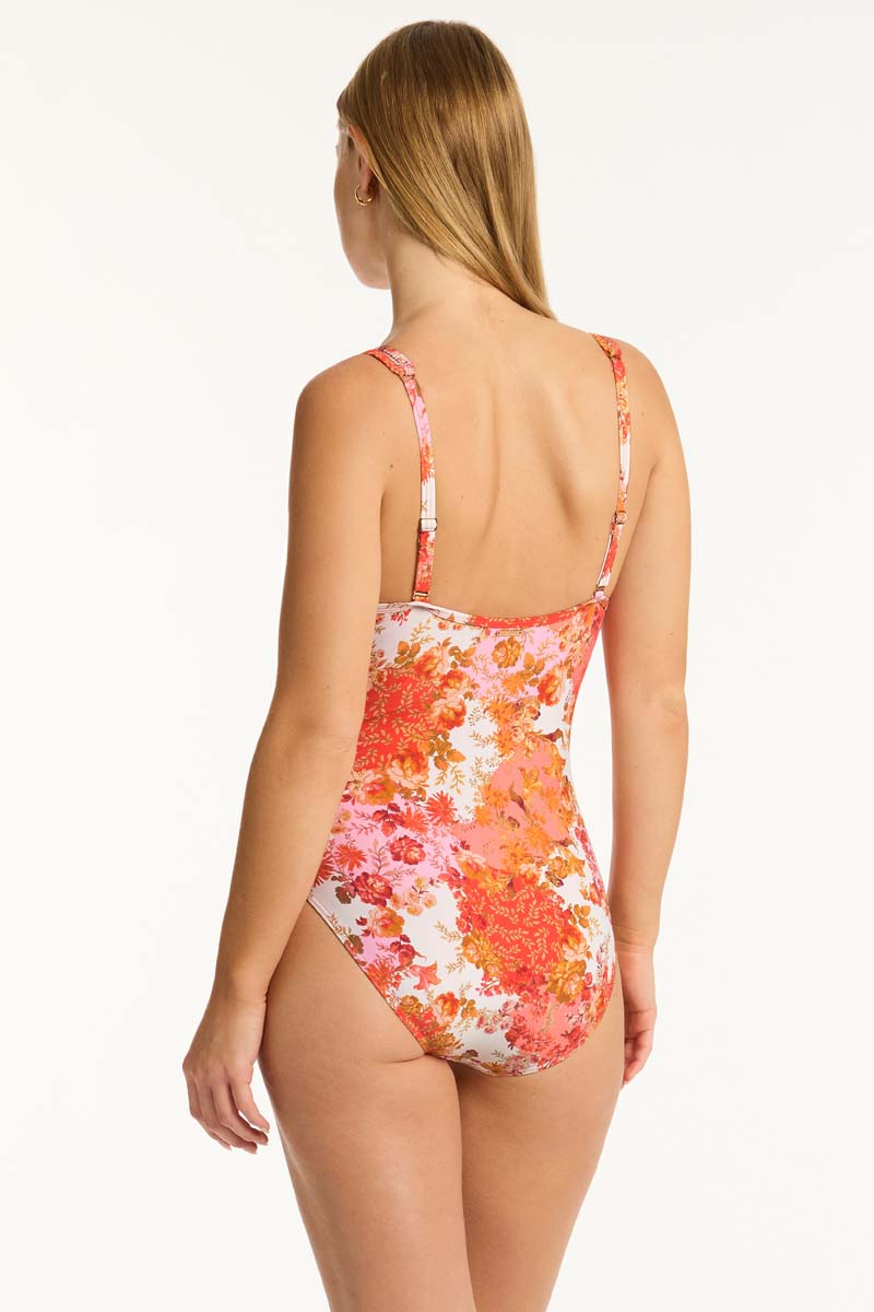 Daisyfield-Coral-Floral_Spliced-One-Piece_Swimwear_Sea-Level-Swim-Australia_06_db56feb8-8e23-4e69-bab9-f92536e61297